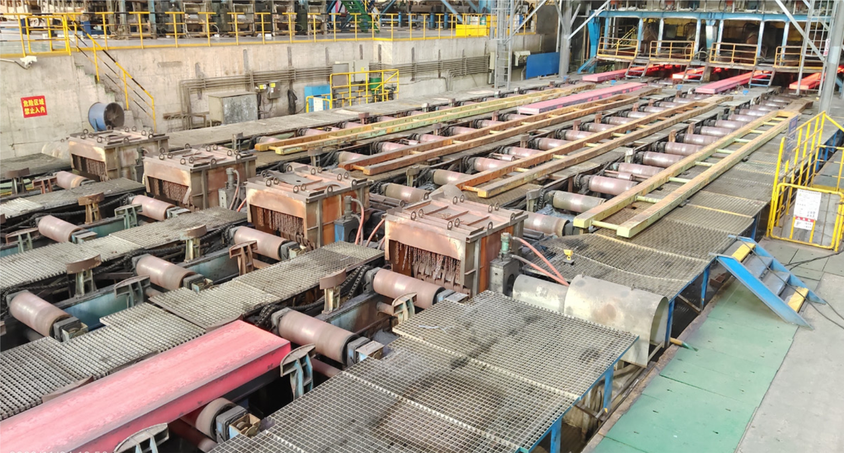 板坯去头尾边角毛刺装置 